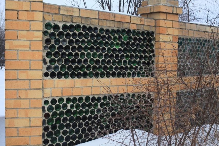 Стена из стеклянных бутылок. Быстро