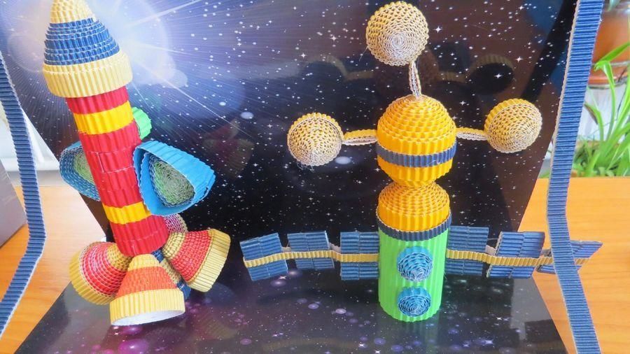 Поделки на тему "Космос": 15