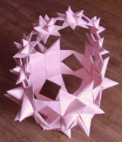 Бумажная корзинка из модулей &laquo;Звезды Фрёбеля&raquo; своими руками